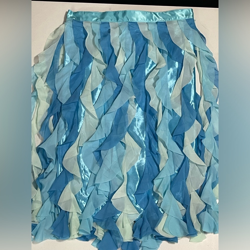 Blue Tulle Table Skirt for Party Decoration - EUC